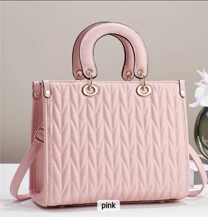 Ladies hand bag (luxury)